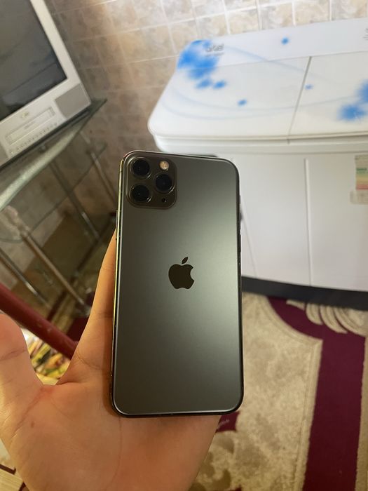Iphone 12 pro iphone 11 pro