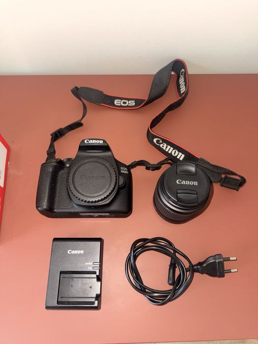 Kit Canon EOS 2000D