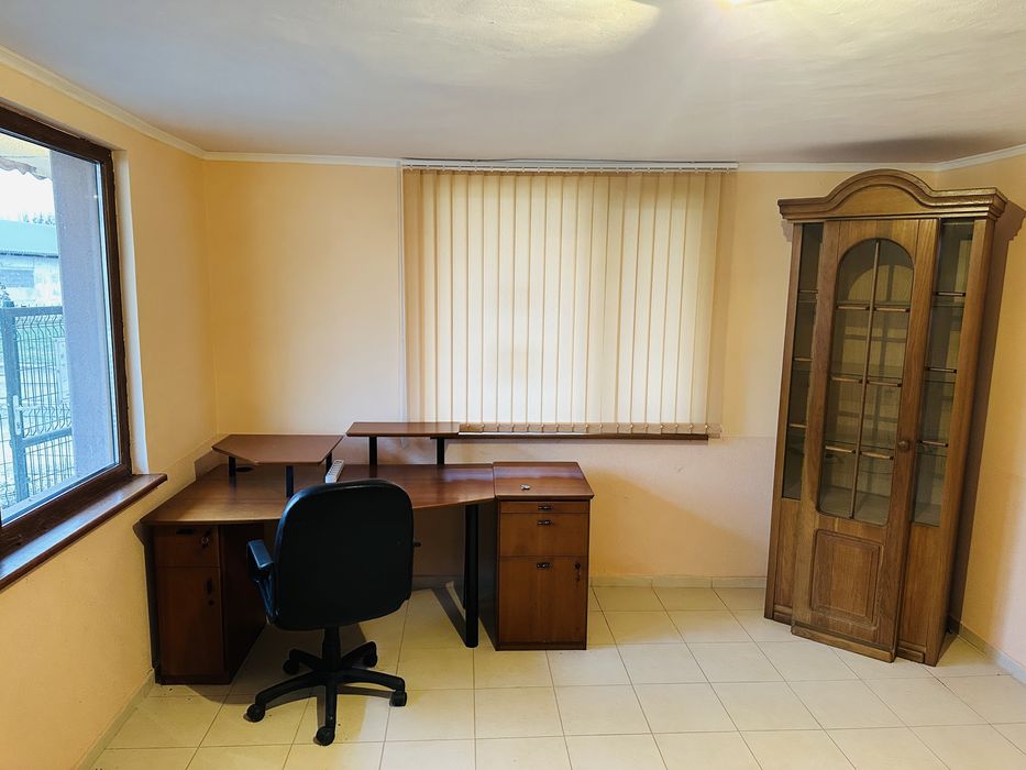 Дава се под наем Магазин в с. Роза, Област Ямбол - 184 кв.м за 408 € - Снимка #10