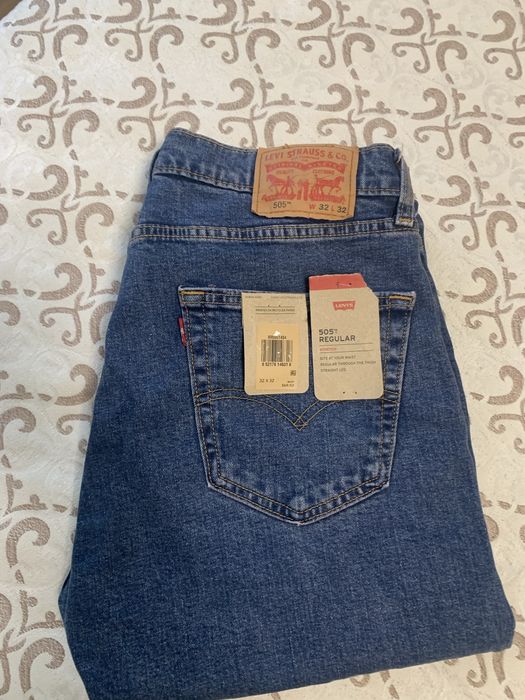 Продам джинсы LEVI’S