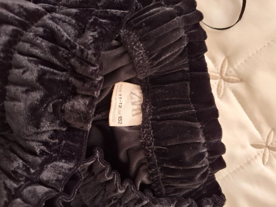 Костюмы ZARA на 8-10 лет