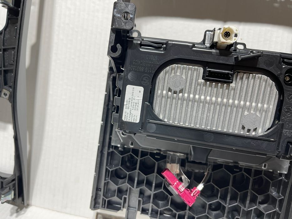 BMW 5 G trim grila ventilatie climat panel Modul încărcare Bloc lumini