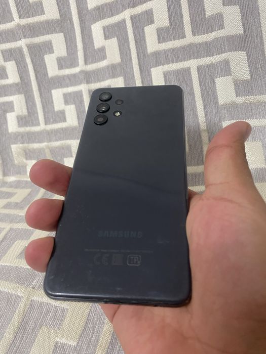 Продам Самсунг А32 128