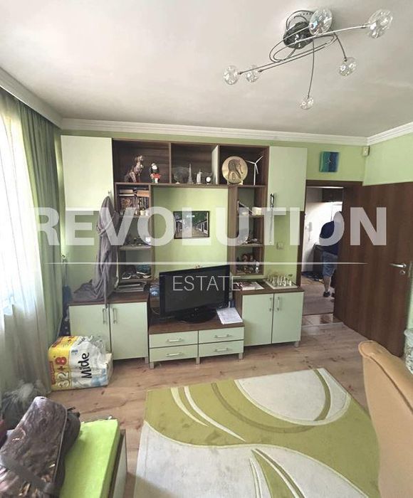 Четиристаен апартамент  в гр.Варна, Лятно кино Тракия!