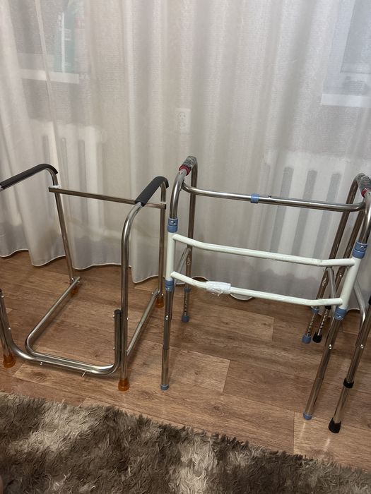 Ходунки стационарные и шагающие