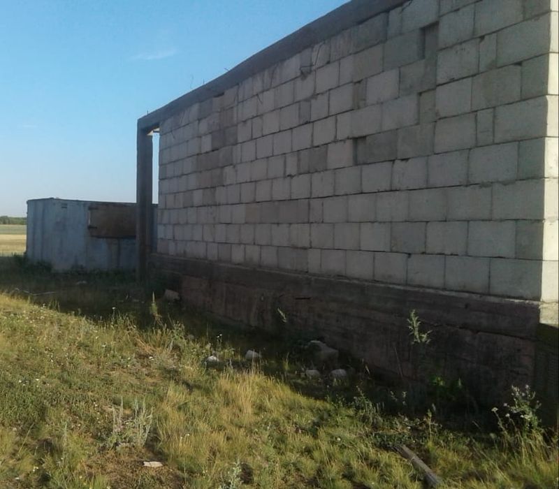 Недостроенный дом