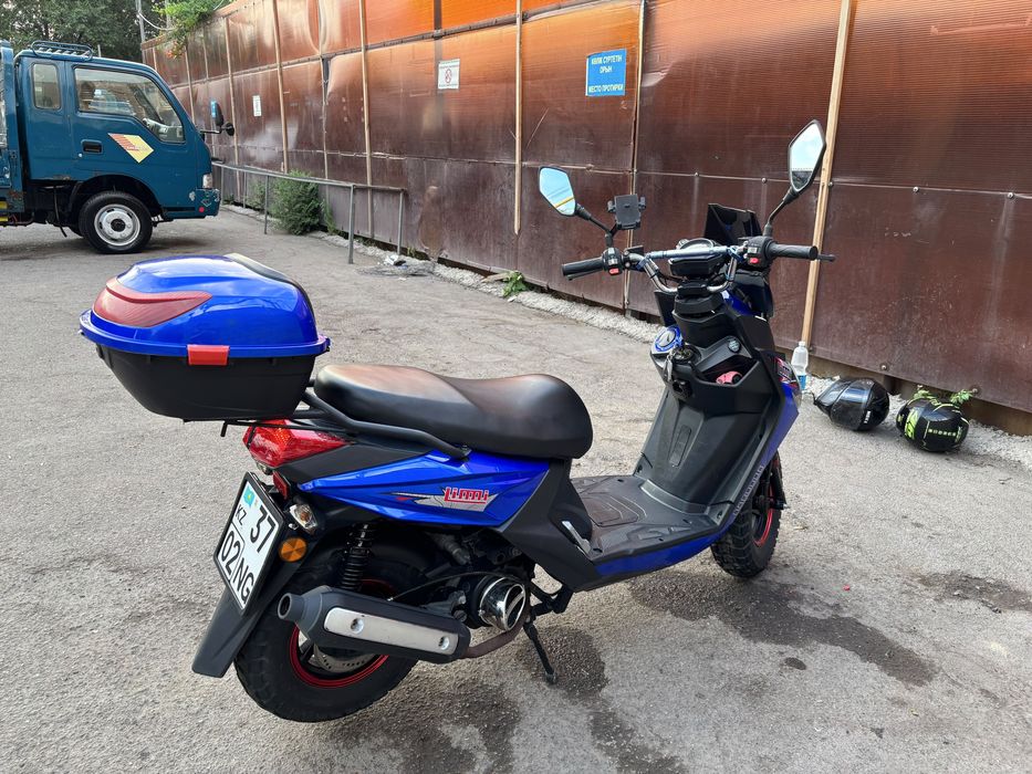 Продам скутер Samurai 150 куб.