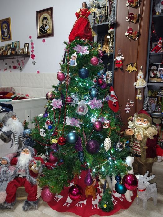 Brad artificial de Crăciun