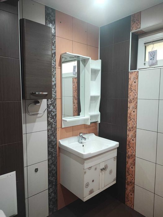 Дава се под наем Тристаен апартамент в Стара Загора, Била - 124 кв.м за 650 € - Снимка #14