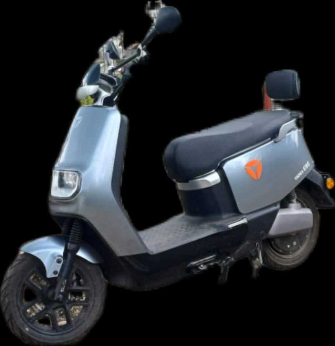 Vand Scuter electric YADEA E8S (45km/h, ZT-33-B)
