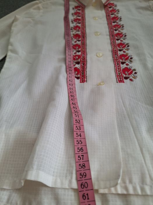 Народна носия 8-12 г. - 90 €
