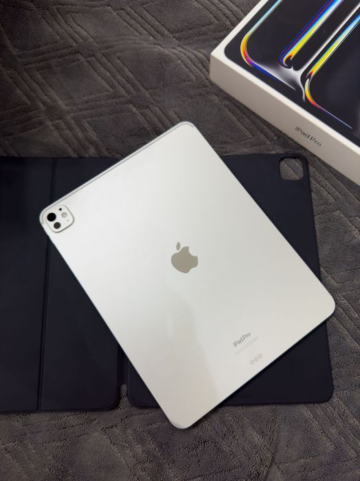 iPad 13 M4 256 gb Wi-Fi