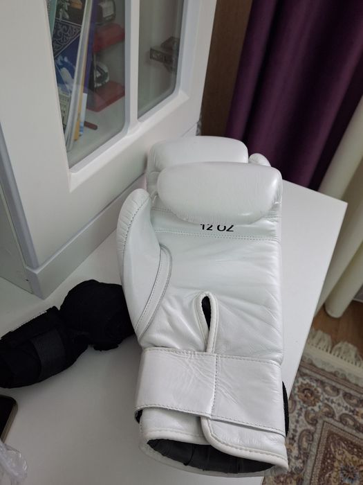 Перчатки боксерские