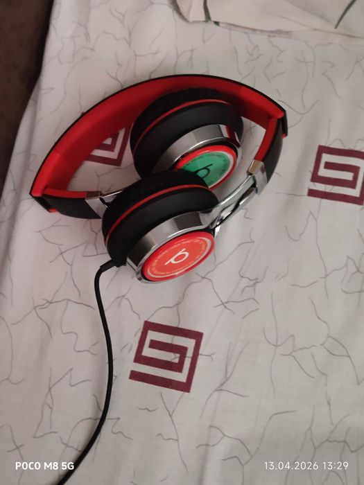 Наушники хорошиее