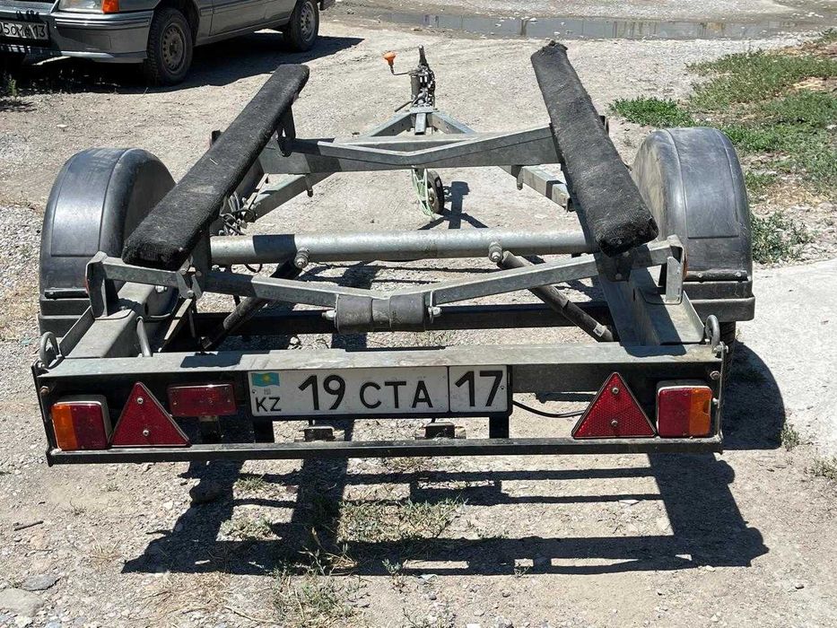 Новый лодочный прицеп