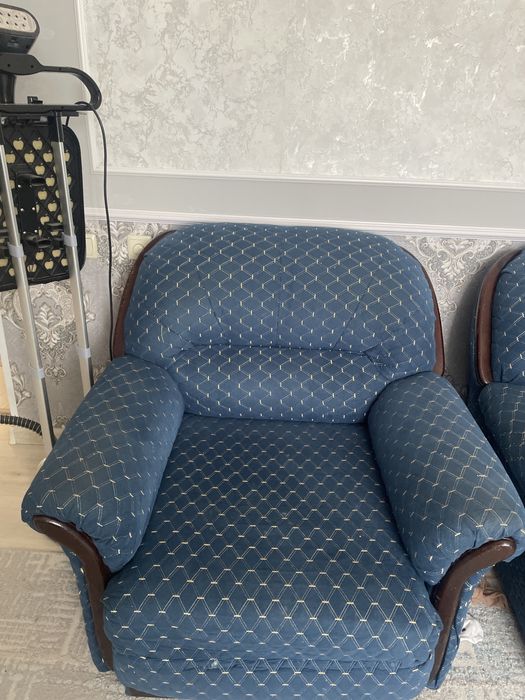 Кресло для гостиной комнаты