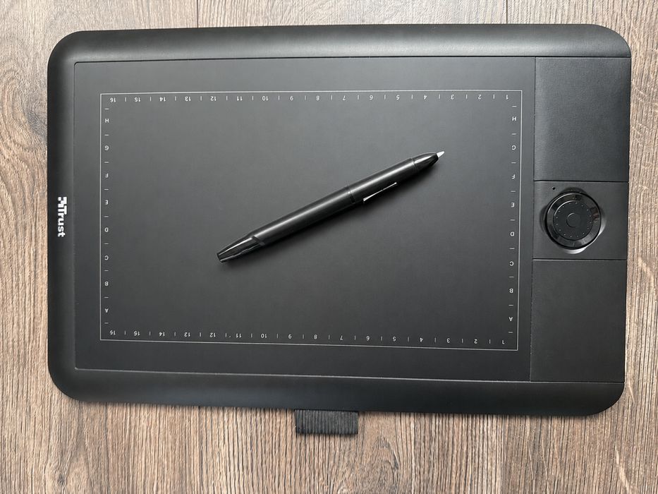 Tabletă grafică Trust cu stylus