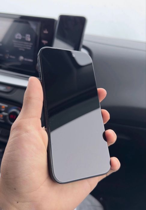 Продай Айфон 16 про