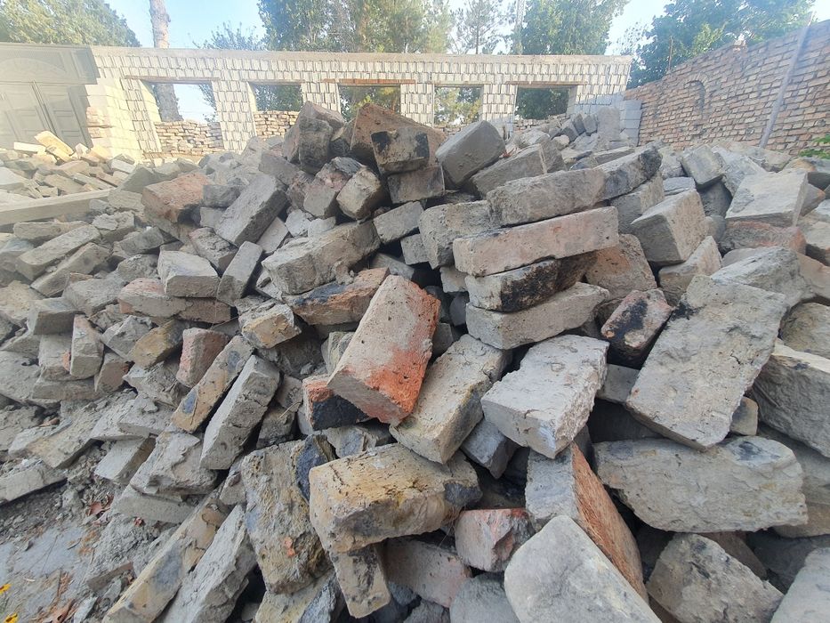 Пишган гишт сотилади