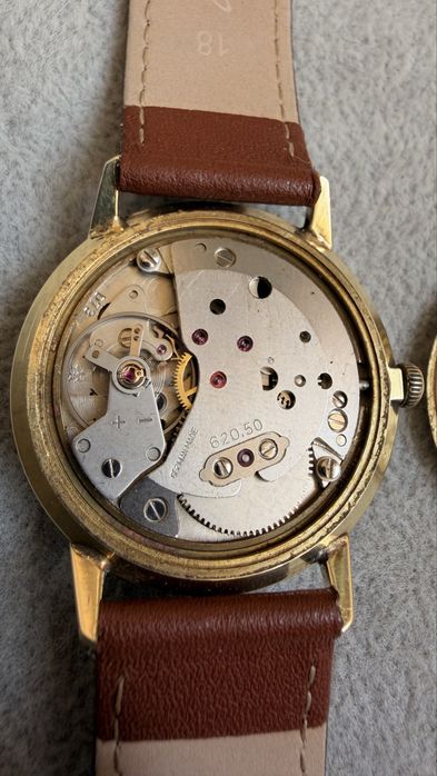 Junghans Vintage 14K (585) масивен златен часовник  • Cal. 620.50 • Юбилеен модел