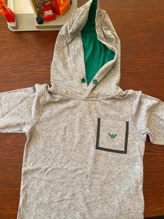 Суичър/комплект, други, Армани, момче 6г./8г. оригинални