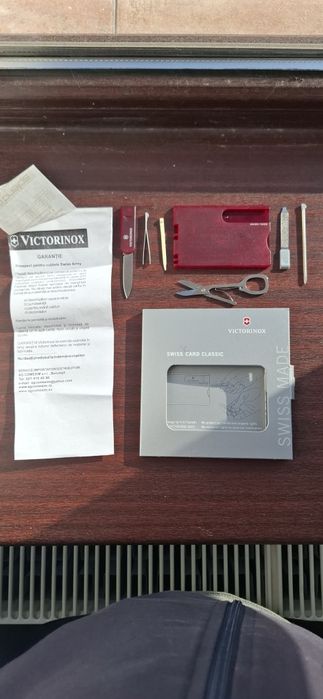 Briceag Victorinox Card Classic