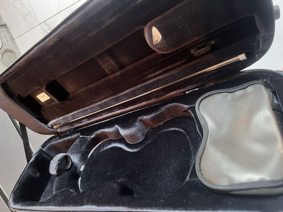 Футляр для скрипки 4/4 срочно