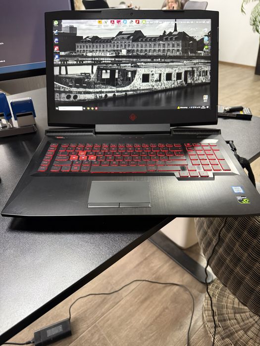 Laptop HP Omen 17 GAMING / i7 / 17,3 inch / Nvidia GTX 1050 / 16GB