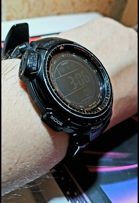Срочно продам Casio Pro Trek 1300