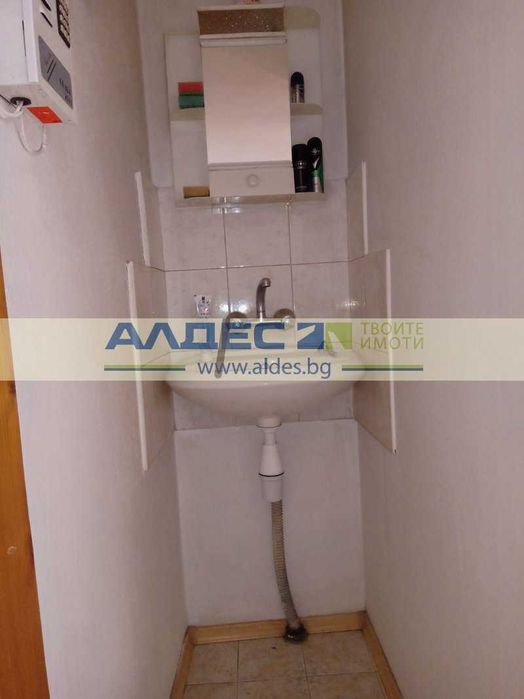 Дава се под наем Едностаен апартамент в София, Оборище - 32 кв.м за 250 € - Снимка #4