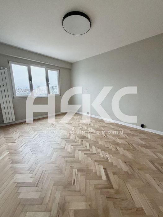 Продава се Тристаен апартамент в София, Сердика - 60 кв.м за 1658 €/кв.м - Снимка #3