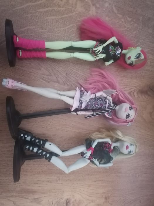 Monster high училището много кукли и музикална игра