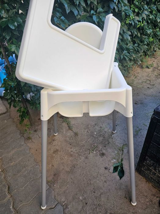 Scaun bebe de luat masa
