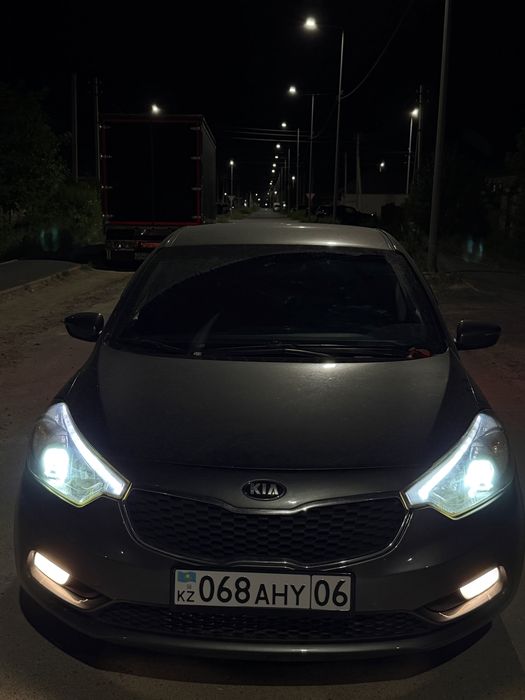 Машины Kia Cerato