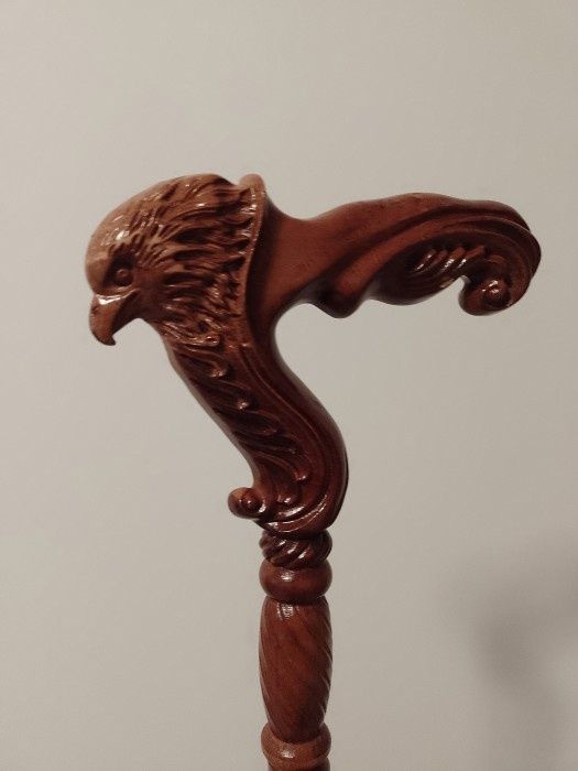 Elegant baston mânar vultur sculptat integral manual,piesa deosebia, l
