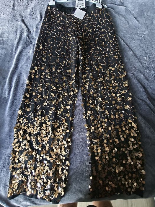 Pantaloni din voal cu paiete mărimea XL
