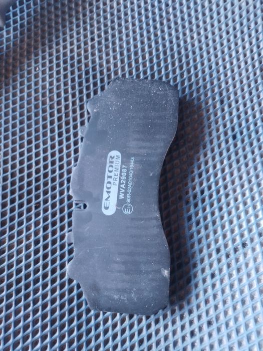 колодки,новые не использованные