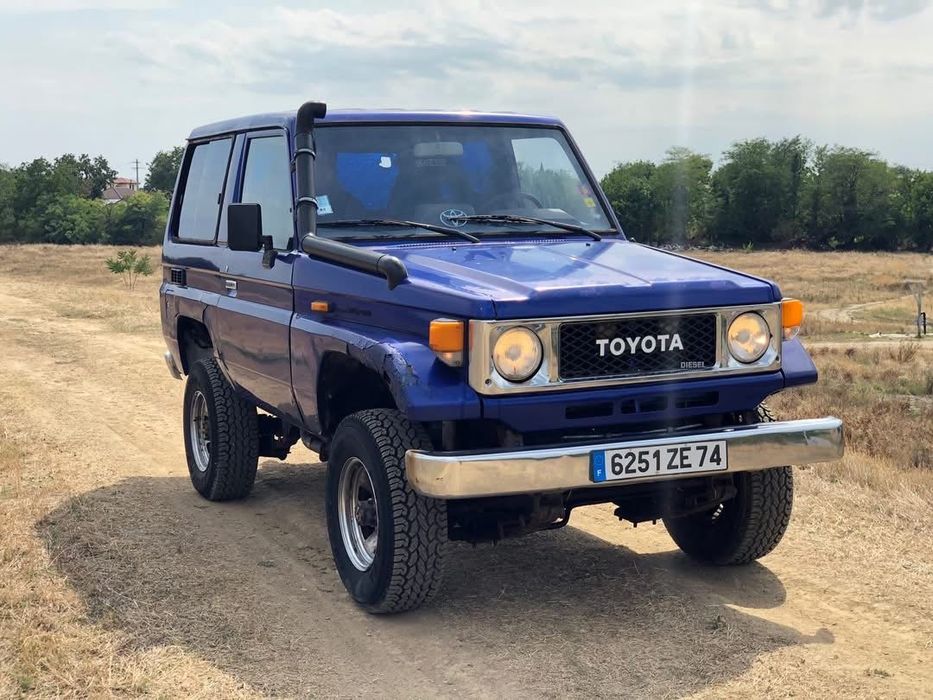 Toyota land cruiser bj 71