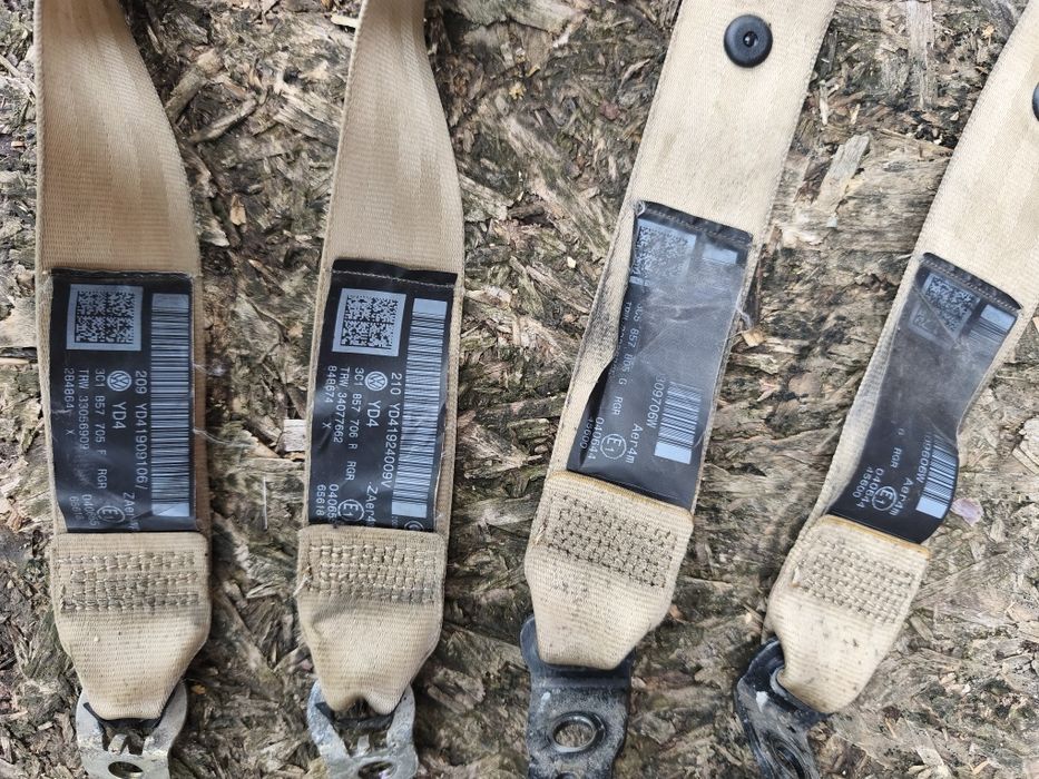 Centuri de siguranță față spate Volkswagen Passat B6 berlină sedane