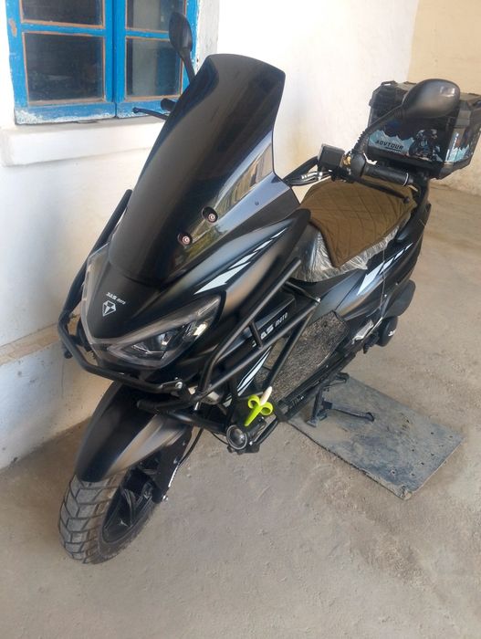 йил келаси февралда 1 йил блади