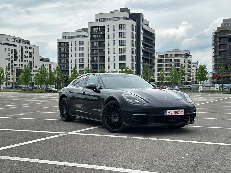 Porsche Panamera Porsche Panamera 4S Diesel 4.0 V8 Bi-Turbo – 422 CP