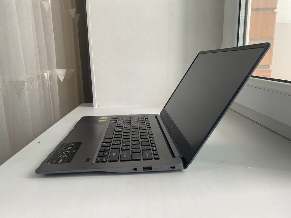 Продам Асер Swift 3