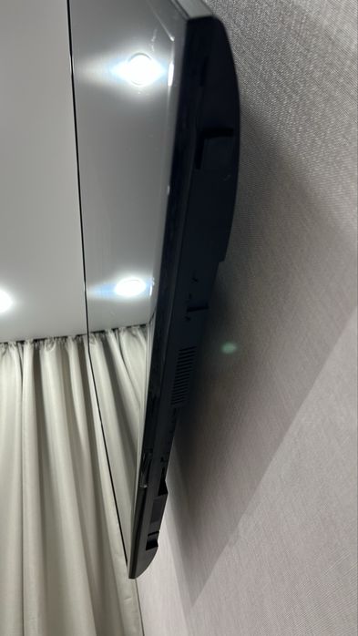 Телевизор Самсунг (110см диагональ)