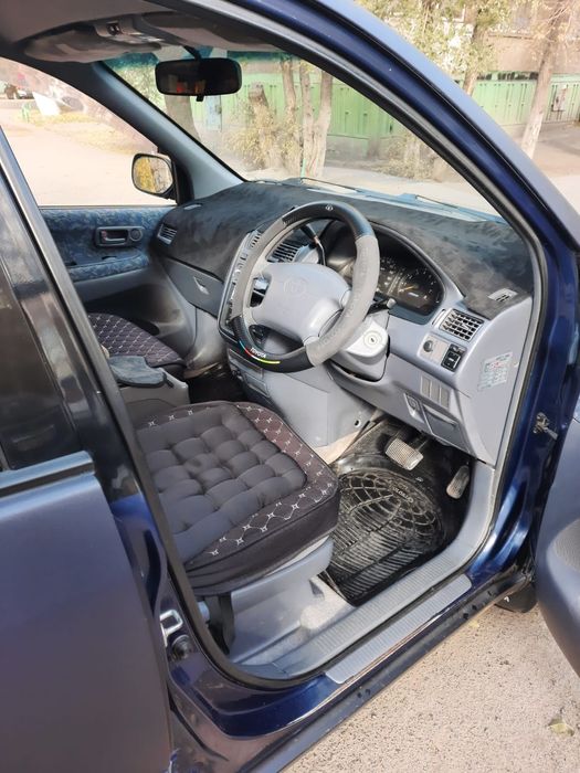 Продам Тойота Ипсум