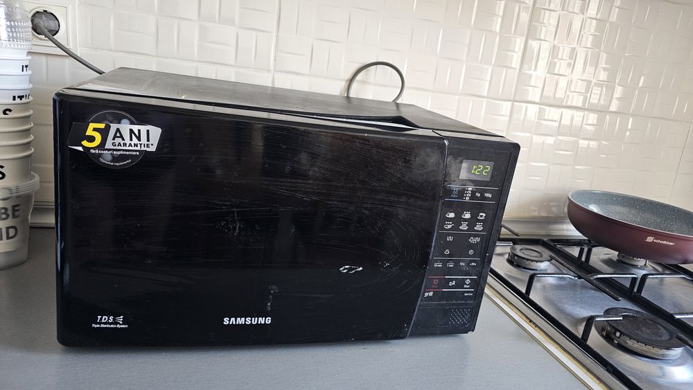 Cuptor cu microunde Samsung
