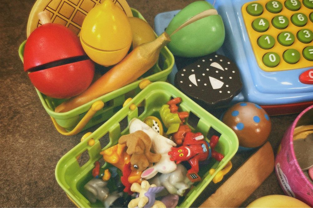Разные игрушки для детей