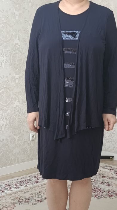 Продам платье на той.