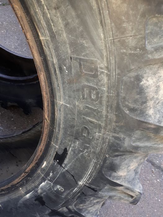 Anvelope tractor  14,9R30 second