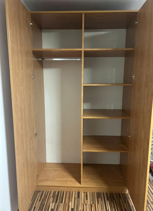 Dulap de haine + birou