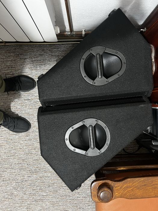 Monitor - Behringer Eurolive VS1220F 600W 12" Floor Monitor